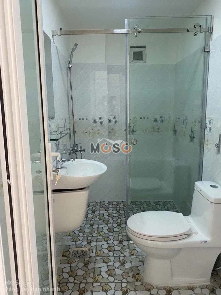 Cho thuê nhà mặt tiền Phạm Văn Hai Quận Tân Bình, TP.HCM – 5 phòng ngủ, giá 15 triệu - ảnh 5