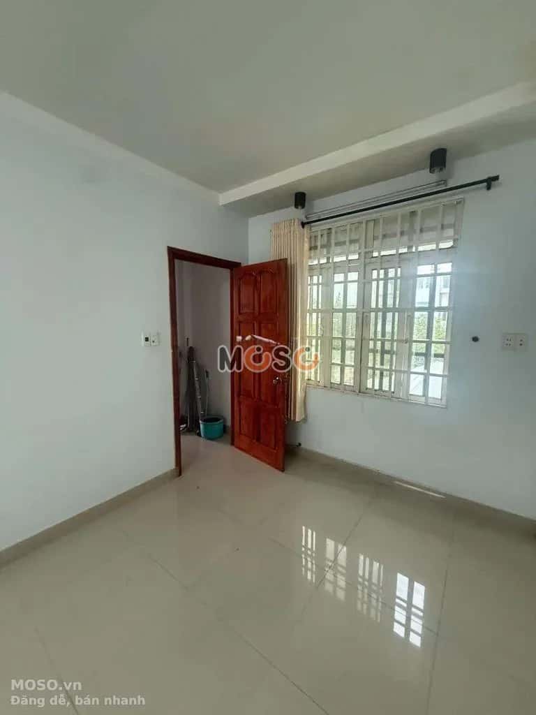 Cho thuê nhà hẻm Đường số 5 Thành phố Dĩ An, Binh Duong – 6 phòng ngủ, giá 15 triệu - ảnh 2