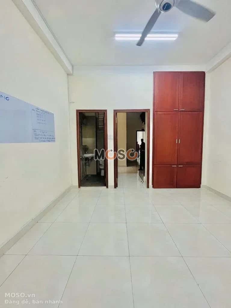 Cho thuê nhà mặt tiền Đường Nguyễn Thái Sơn Gò Vấp, TP.HCM – 5 phòng ngủ, giá 30 triệu - ảnh 5