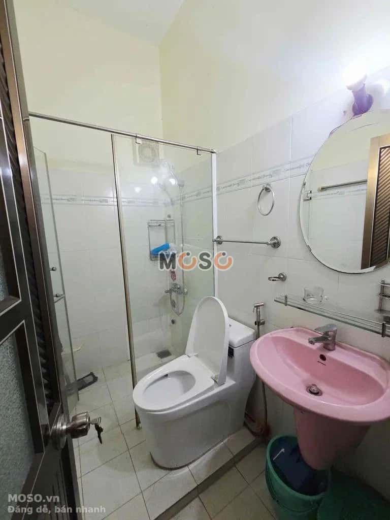 Cho thuê nhà hẻm Đường Thạch Lam Quận Tân Phú, TP.HCM – 5 phòng ngủ, giá 15 triệu - ảnh 4