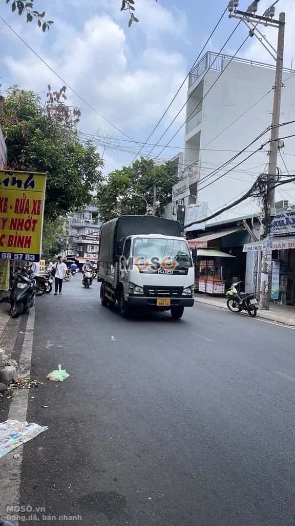 Bán nhà mặt tiền Nguyễn Hữu Tiến Quận Tân Phú, TP.HCM – 5 phòng ngủ, giá 18 tỷ - ảnh 2