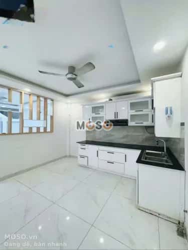 Cho thuê nhà hẻm Đường Phạm Văn Đồng Bình Thạnh, TP.HCM – 3 phòng ngủ, giá 22 triệu - ảnh 2
