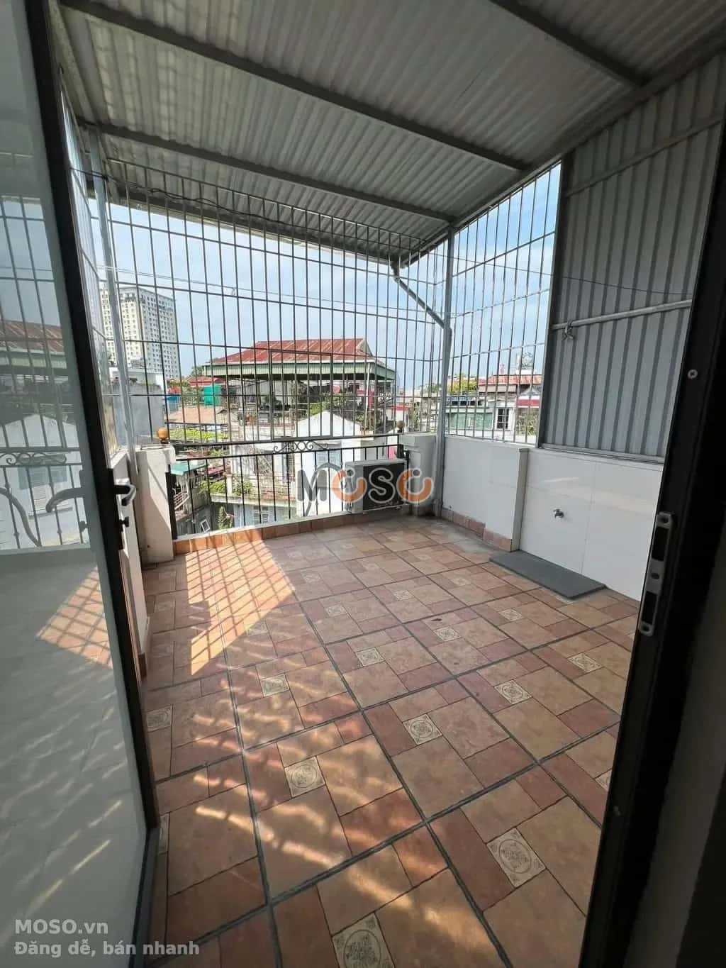 Cho thuê nhà mặt tiền Phố Chùa Quỳnh Bạch Mai, Hà Nội – 3 phòng ngủ, giá 20 triệu - ảnh 4