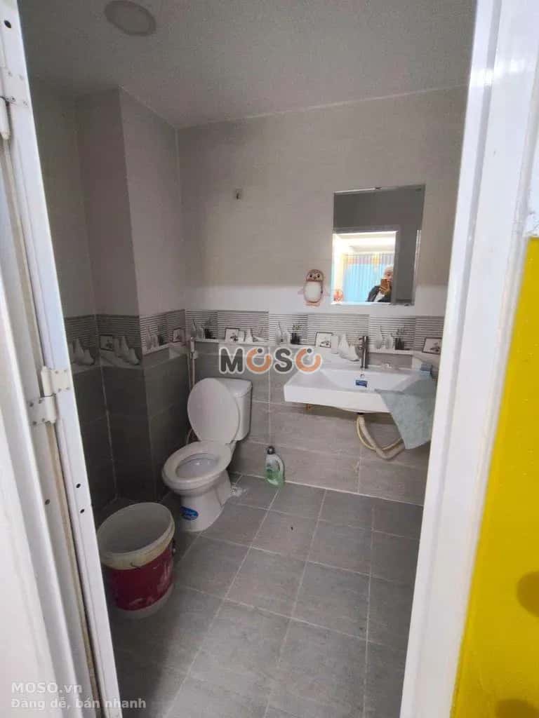 Cho thuê nhà hẻm Đường Võ Văn Kiệt Quận 1, TP.HCM – 3 phòng ngủ, giá 12 triệu - ảnh 3
