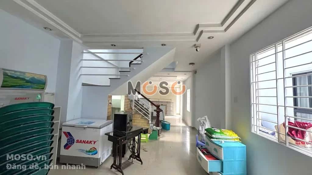 Cho thuê nhà mặt tiền Đường Âu Cơ Tân Bình, TP.HCM – 6 phòng ngủ, giá 37 triệu - ảnh 4