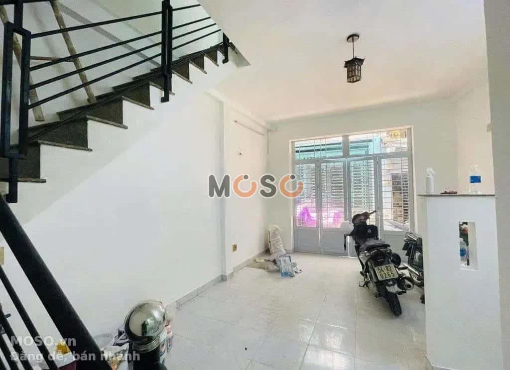 Cho thuê nhà hẻm Lạc Long Tân Bình, Ho Chi Minh – 2 phòng ngủ, giá 8.5 triệu - ảnh 1