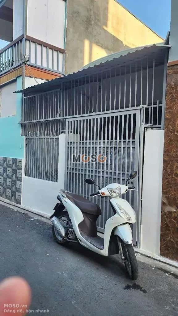 Cho thuê nhà hẻm Đường Trung Mỹ Tây 13 Quận 12, Ho Chi Minh – 2 phòng ngủ, giá 6 triệu - ảnh 1