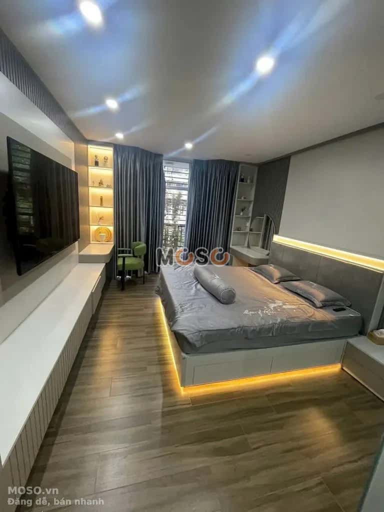 Bán nhà mặt tiền Đường Lý Thường Kiệt Quận 10, TP.HCM – 8 phòng ngủ, giá 30.5 tỷ - ảnh 2