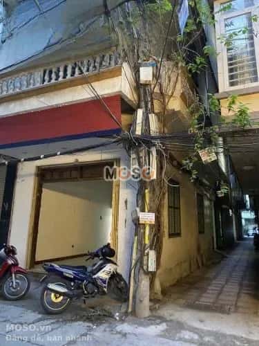 Cho thuê nhà mặt tiền Vĩnh Phúc Quận Ba Đình, Phu Tho – 5 phòng ngủ, giá 18 triệu - ảnh 1