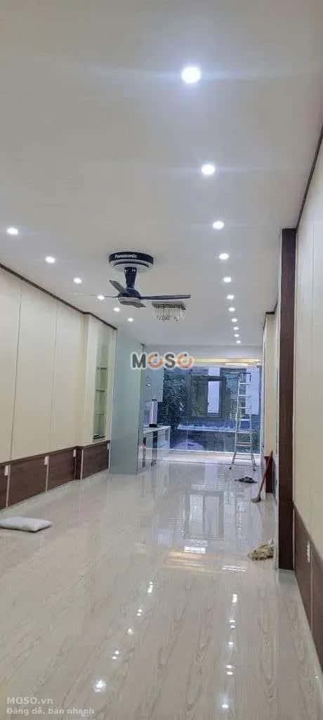 Cho thuê nhà mặt tiền Đường Lê Lợi Quận 1, TP.HCM – 1 phòng ngủ, giá 50 triệu - ảnh 3