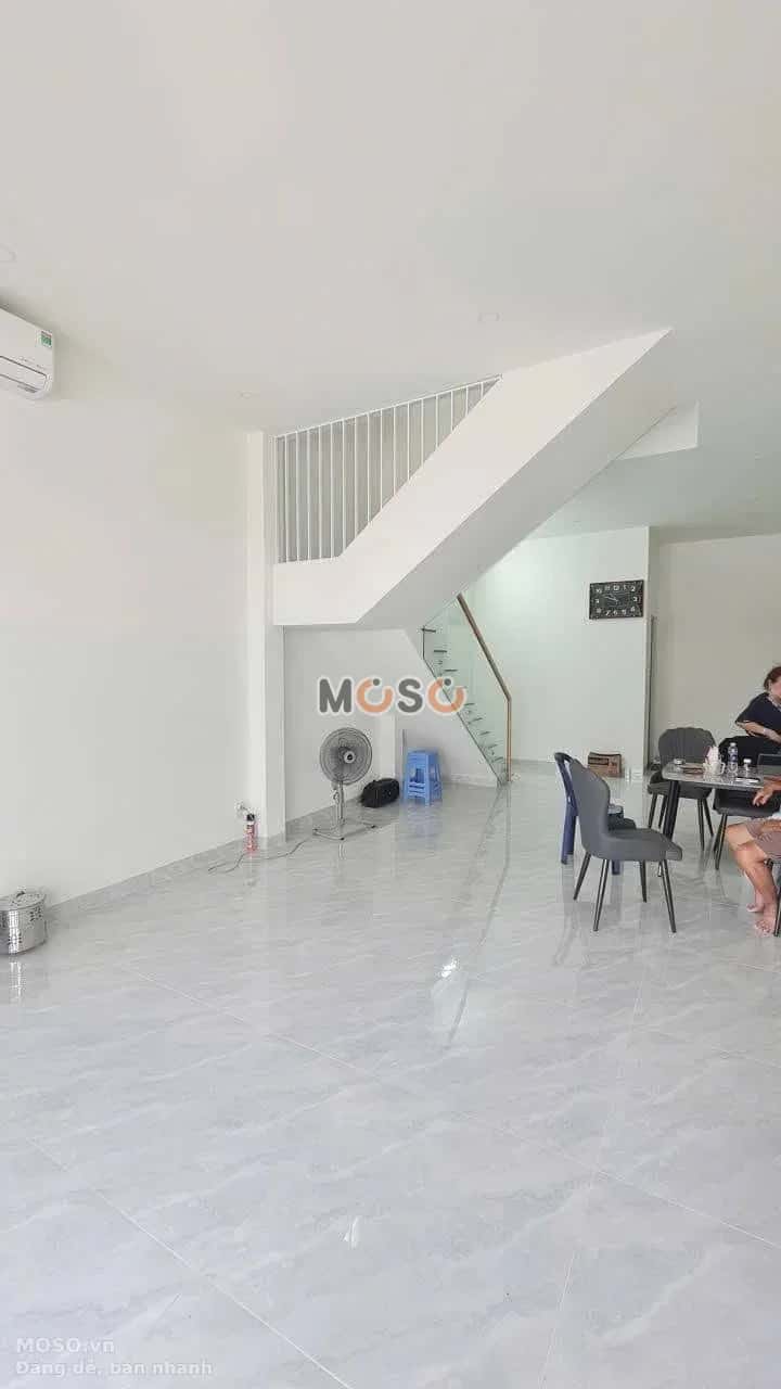 Bán nhà mặt tiền Cửu Long Thành phố Nha Trang, Khánh Hòa – 3 phòng ngủ, giá 12.5 tỷ - ảnh 2