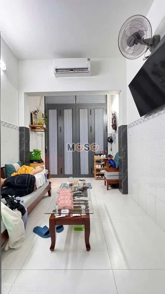 Bán nhà hẻm Lý Thánh Tông  Quận Tân Phú, TP.HCM – 1 phòng ngủ, giá 2.8 tỷ - ảnh 2