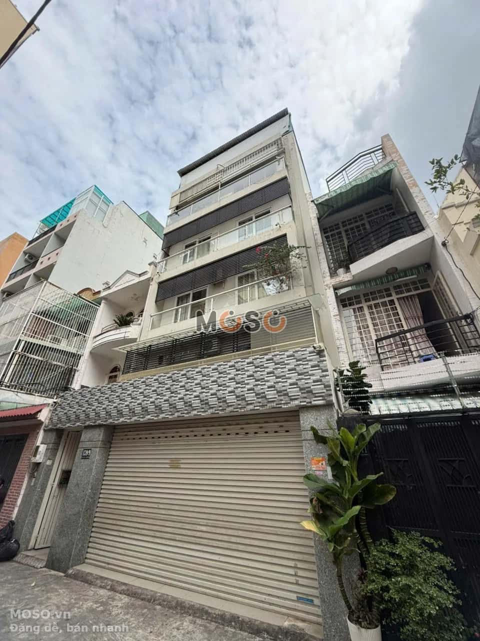 Bán nhà hẻm Đào Duy Anh Quận Phú Nhuận, TP.HCM – 11 phòng ngủ, giá 29 tỷ - ảnh 1