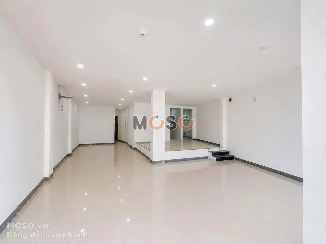 Cho thuê nhà mặt tiền Ngô Gia Tự Quận 10, TP.HCM – giá 120 triệu - ảnh 1