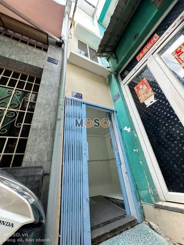 Cho thuê BĐS khác Đường Minh Phụng Quận 11, TP.HCM – 3 phòng ngủ, giá 8 triệu - ảnh 1