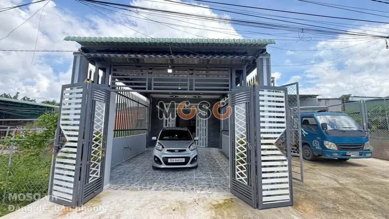 Bán nhà hẻm KP Hòa Hưng  Thị xã Trảng Bàng, Tây Ninh – 2 phòng ngủ, giá 1.6 tỷ - ảnh 1