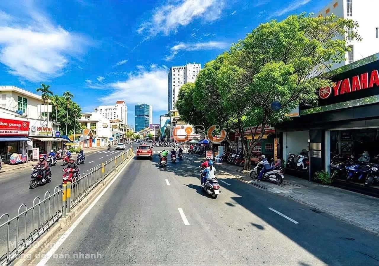 Bán nhà mặt tiền Phan Đăng Lưu Quận Phú Nhuận, TP.HCM – 2 phòng ngủ, giá 50 tỷ - ảnh 2
