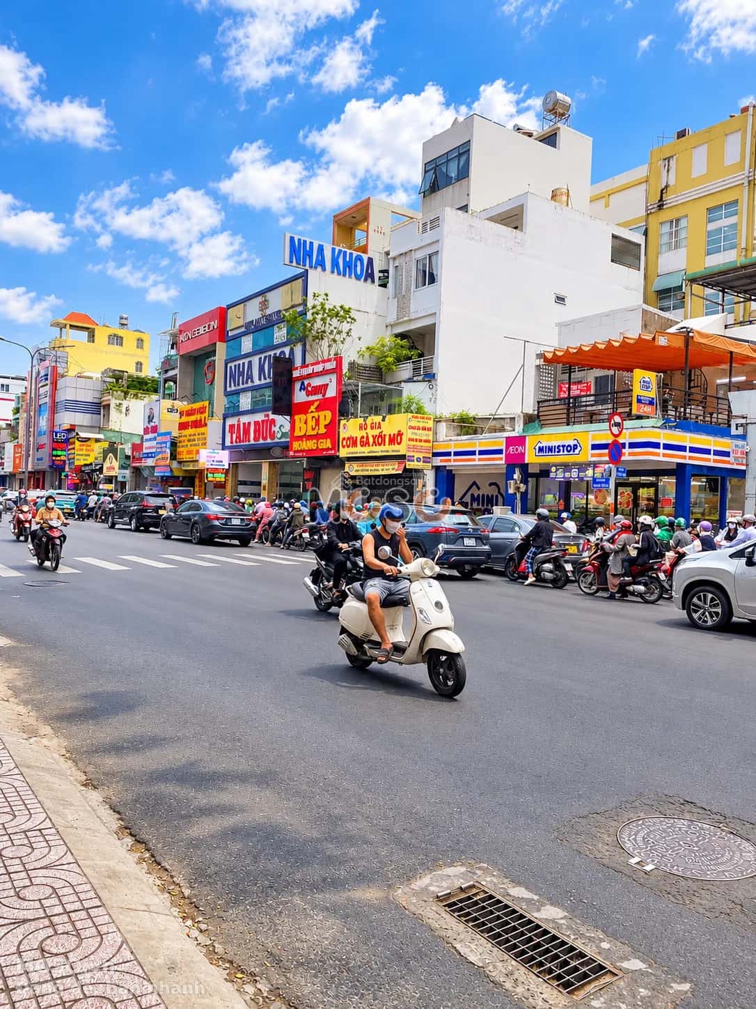 Bán nhà mặt tiền Hoàng Văn Thụ Quận Tân Bình, TP.HCM – giá 14 tỷ - ảnh 2