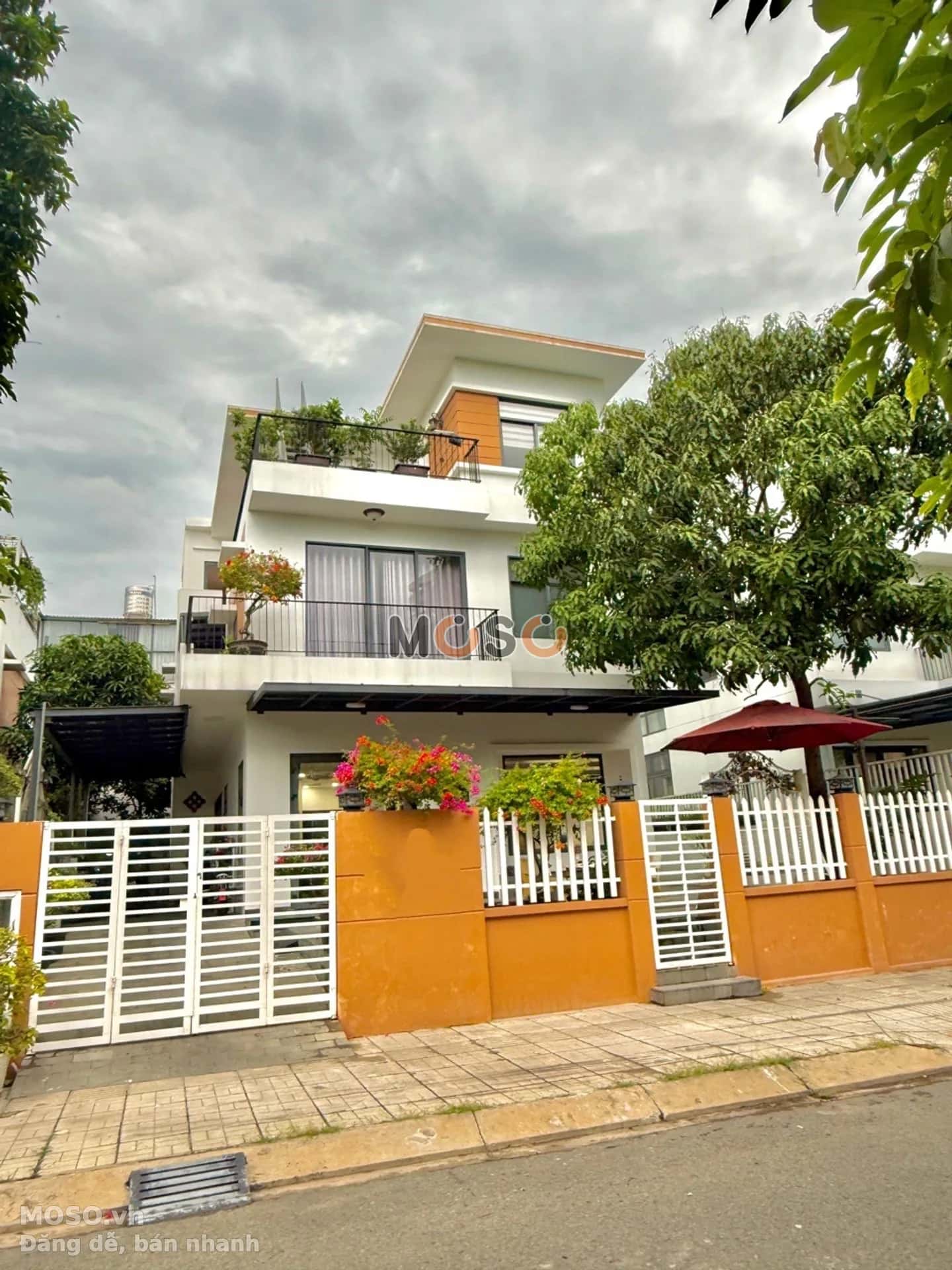 Bán nhà mặt tiền Số 3 Thành phố Thủ Đức, TP.HCM – 4 phòng ngủ, giá 21 tỷ - ảnh 2