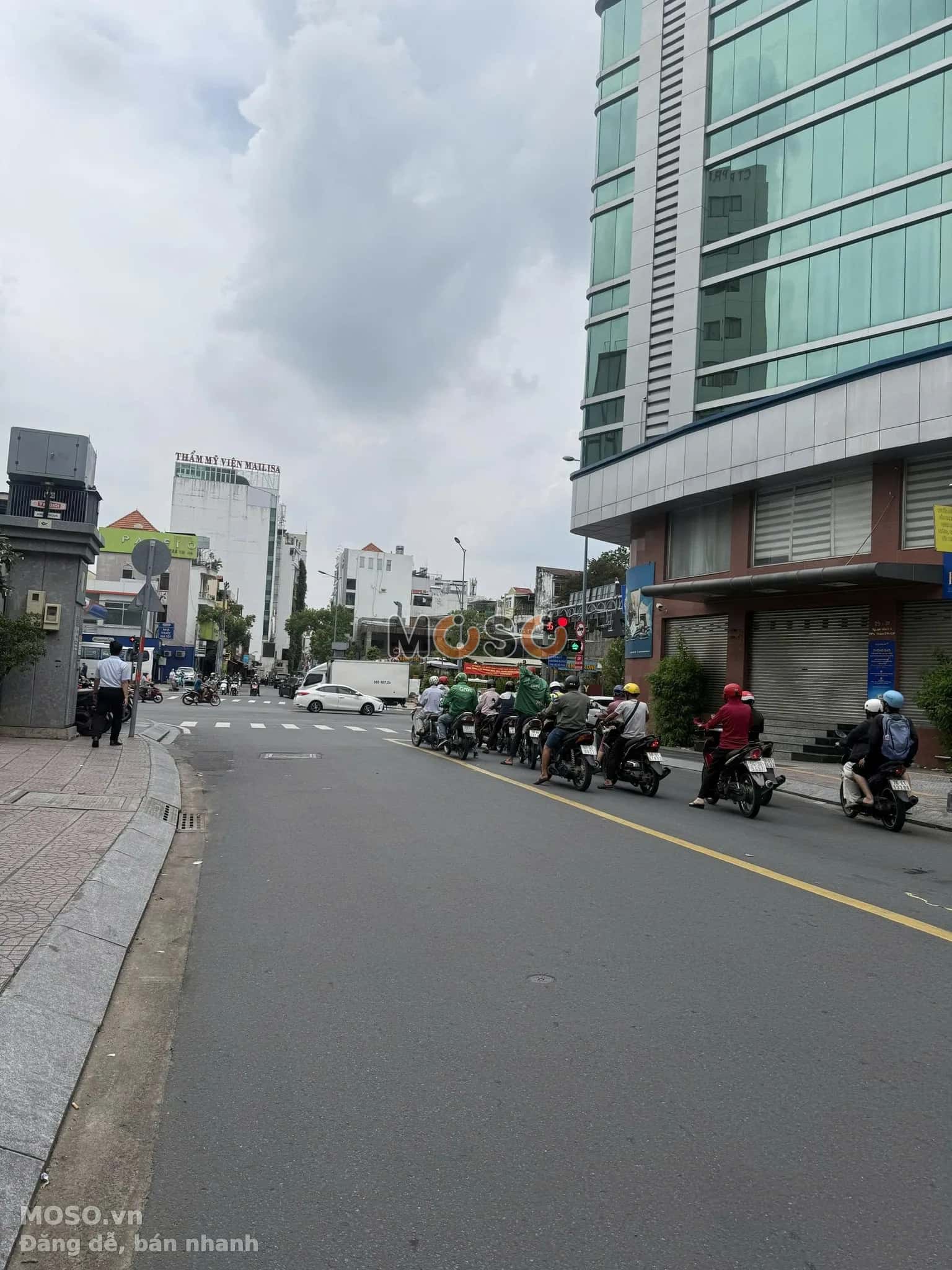Bán nhà mặt tiền Huỳnh Văn Bánh Quận Phú Nhuận, TP.HCM – 4 phòng ngủ, giá 39 tỷ - ảnh 3