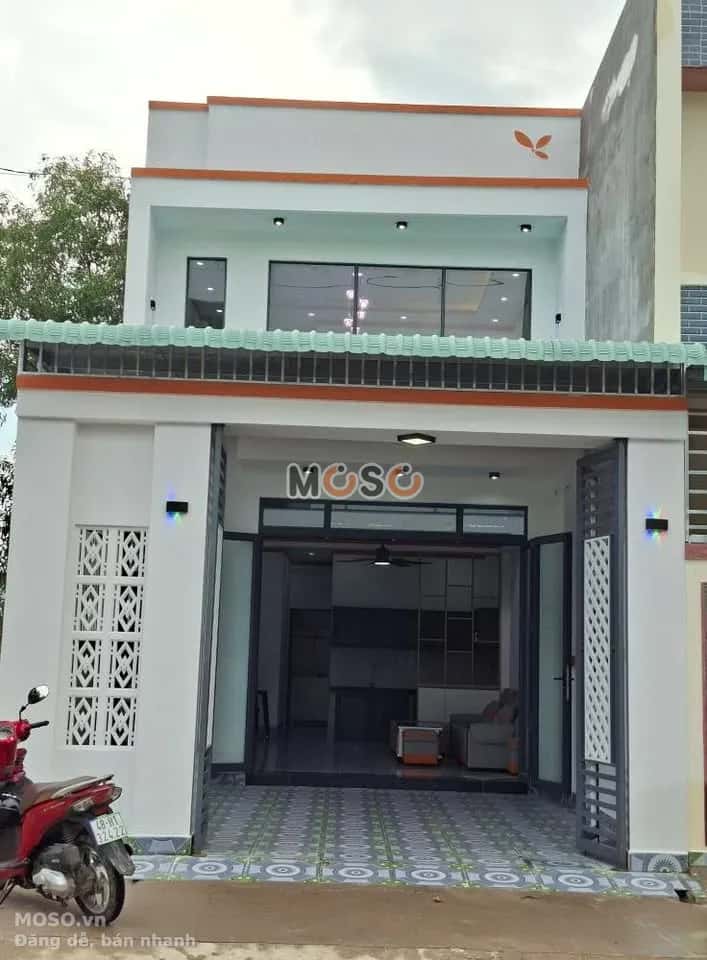 Bán nhà mặt tiền đường D2 Thành phố Bến Cát, Bình Dương – 3 phòng ngủ, giá 2.3 tỷ - ảnh 1