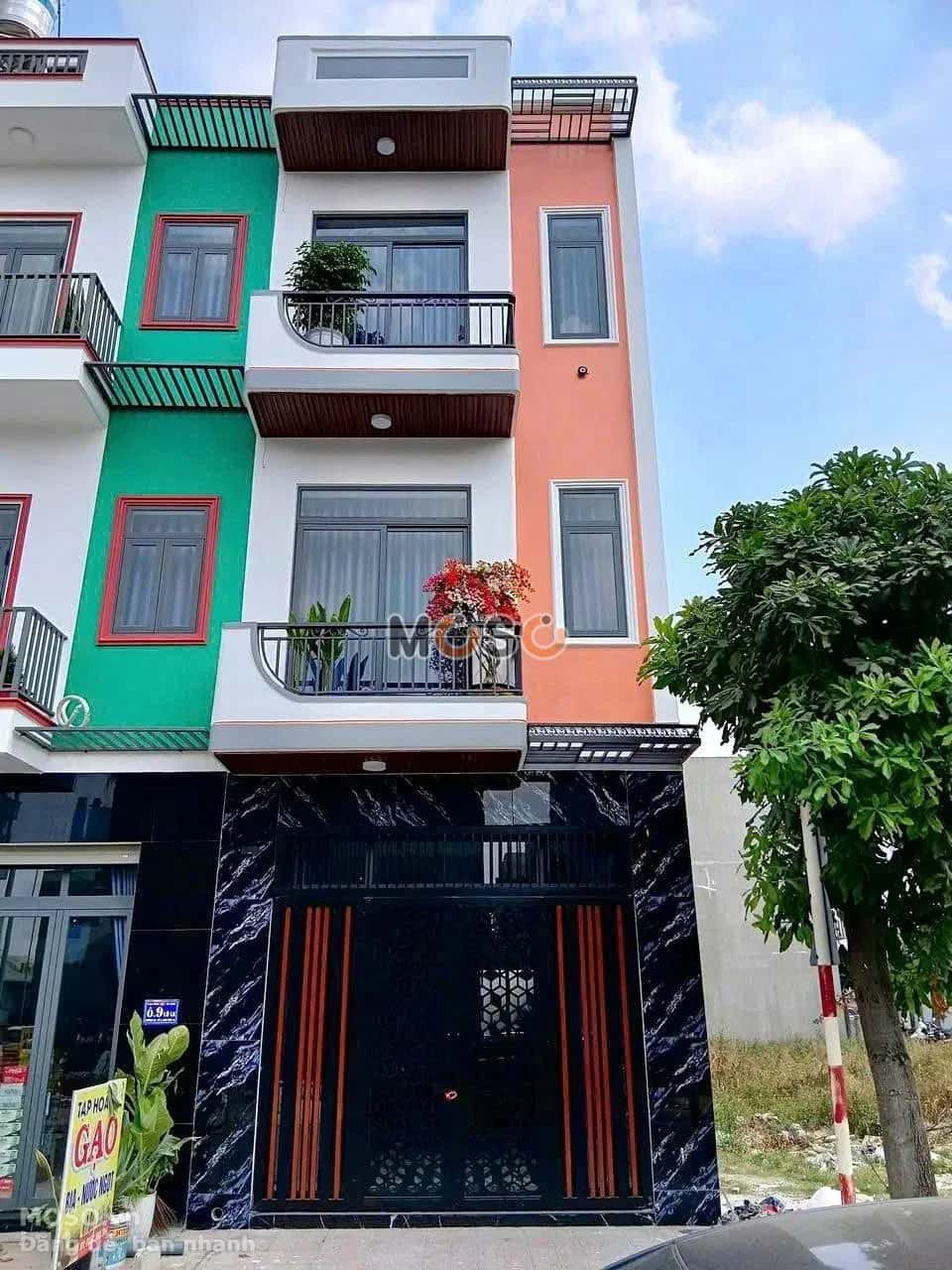 Bán nhà mặt tiền đường D2 Thành phố Thuận An, Bình Dương – 3 phòng ngủ, giá 4.4 tỷ - ảnh 1