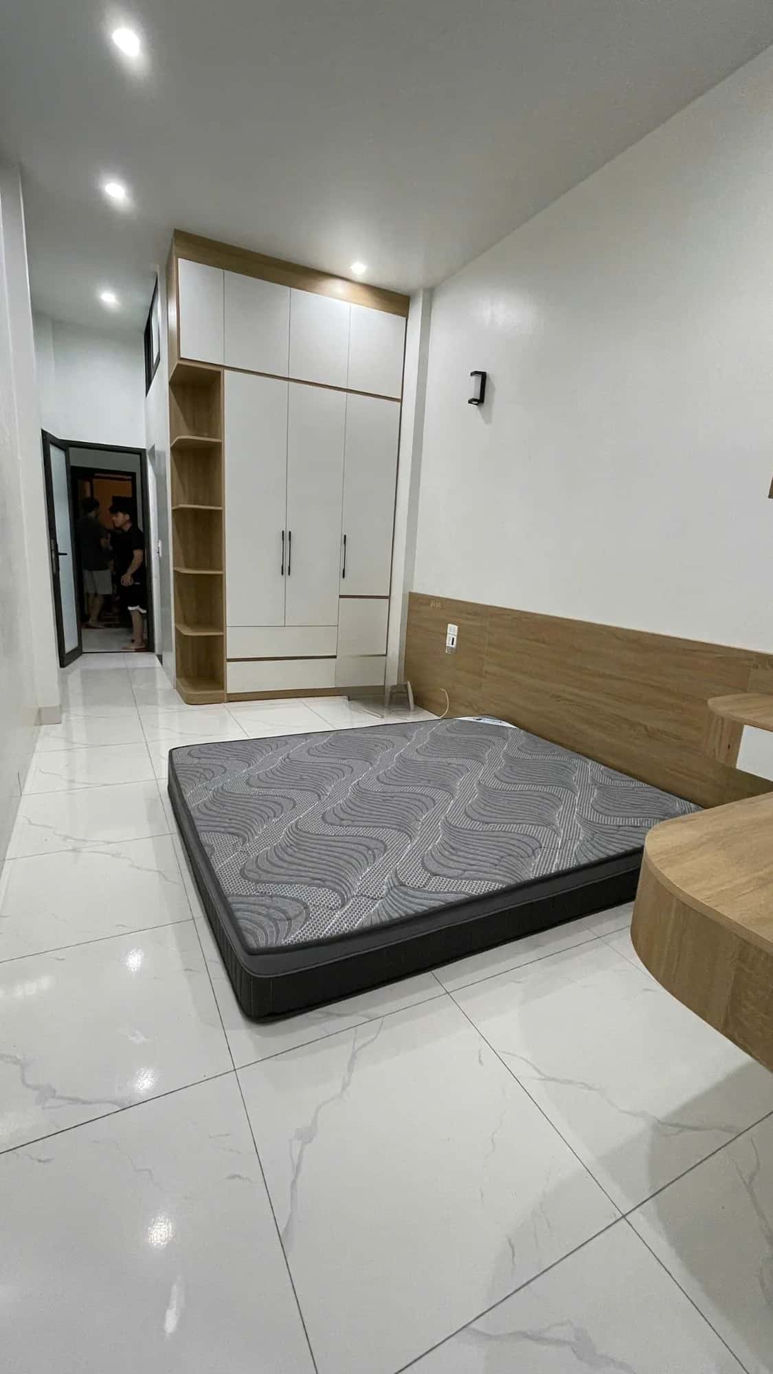 Bán nhà mặt tiền Ngách 128C/27- Phố Đại La Quận Hai Bà Trưng, TP. Hà Nội – 6 phòng ngủ, giá 16 tỷ - ảnh 2