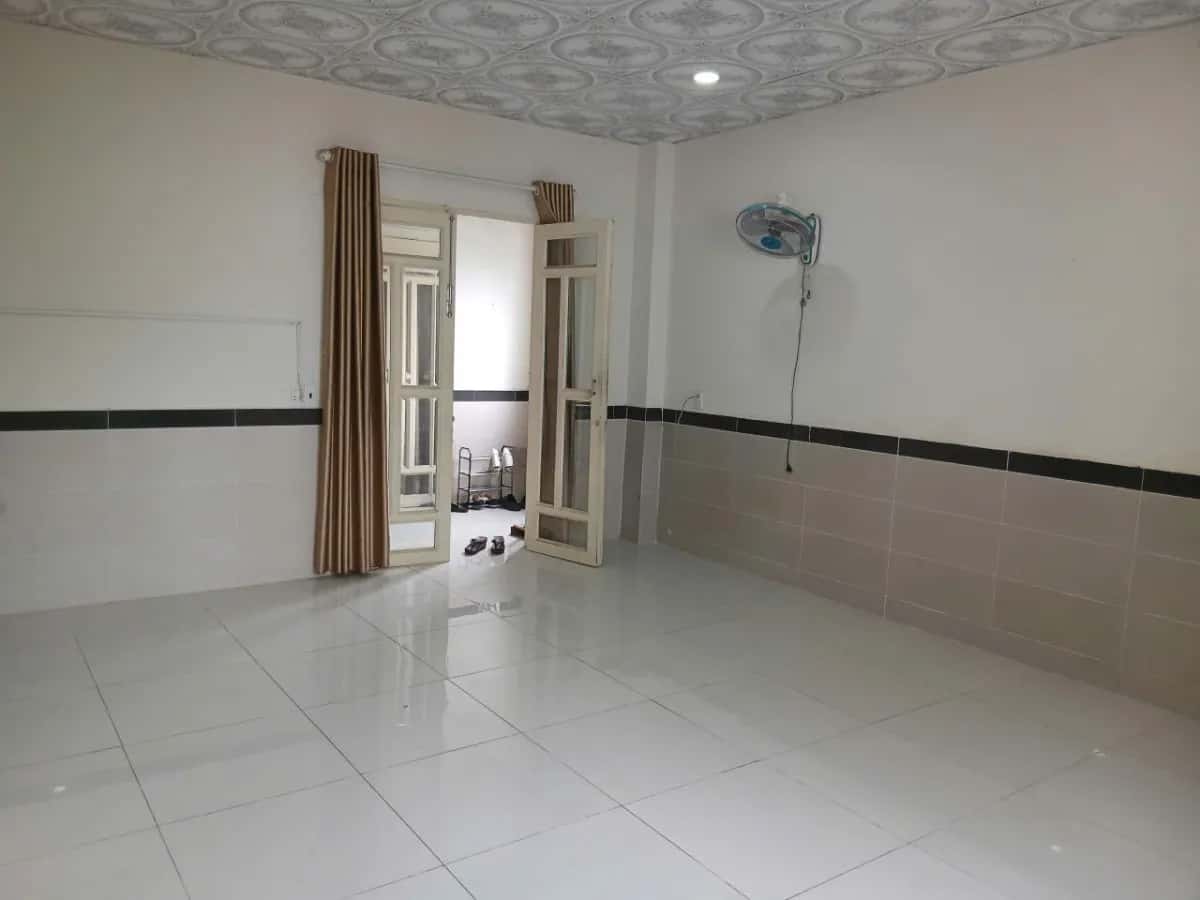 Cho thuê nhà hẻm Đường số 10 Quận 2, TP.HCM – 1 phòng ngủ, giá 5.2 triệu