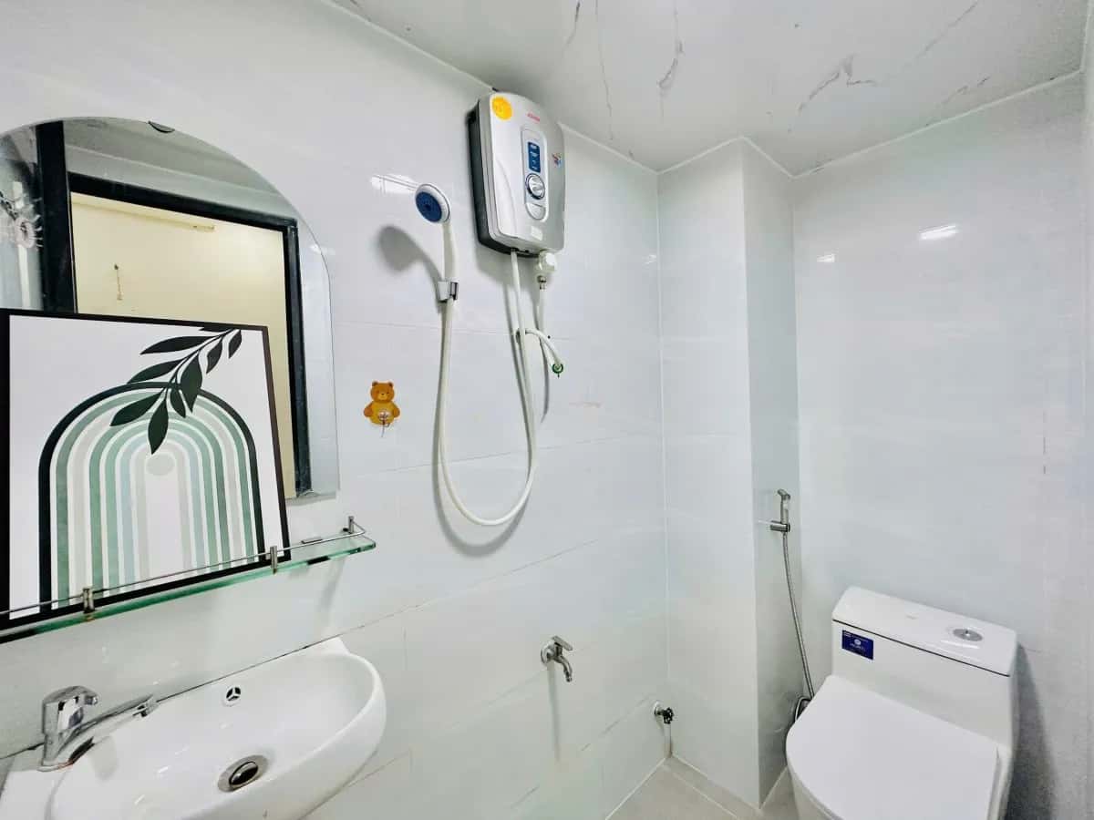 Cho thuê nhà hẻm  12cHuỳnh Văn Nghệ Quận Tân Bình, TP.HCM – 1 phòng ngủ, giá 3.7 triệu