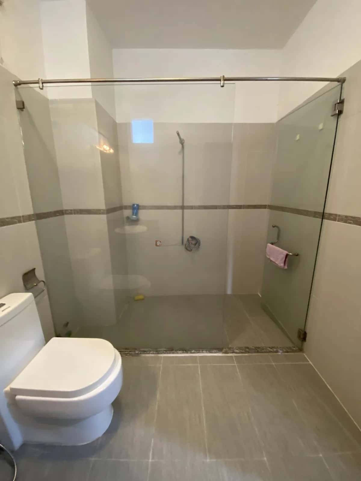 Cho thuê nhà hẻm Nguyễn Thị Minh Khai Quận 1, TP.HCM – 1 phòng ngủ, giá 4.5 triệu