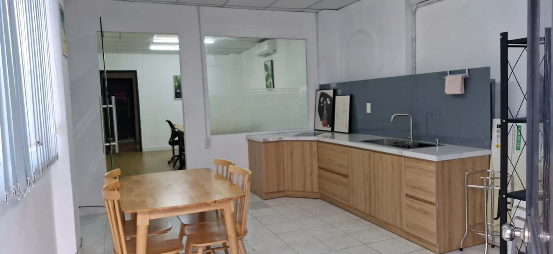 Cho thuê căn hộ chung cư Nguyễn Văn Thủ Quận 1, TP.HCM – 1 phòng ngủ, giá 8 triệu — Hình 3
