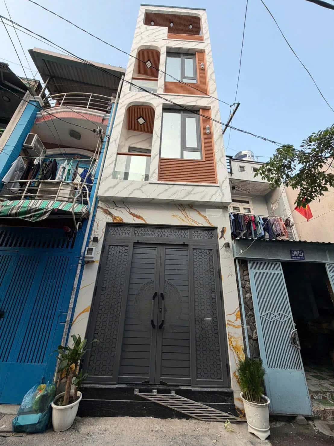 Bán nhà hẻm 219/123 Mai Xuân Thưởng Quận 6, TP.HCM – 6 phòng ngủ, giá 7.6 tỷ Bán nhà hẻm 219/123 Mai Xuân Thưởng Quận 6, TP.HCM – 6 phòng ngủ, giá 7.6 tỷ