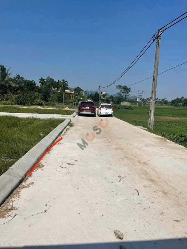 Đất 56,9 m² · thôn Đình Lê