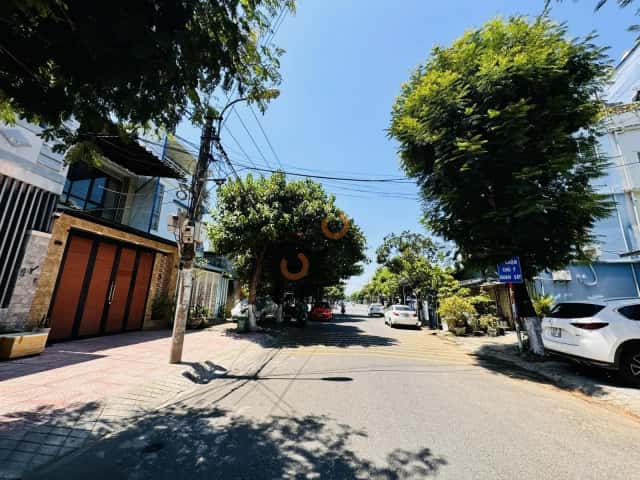 Plot of land 144 m² · Nguyễn Khoa Chiêm