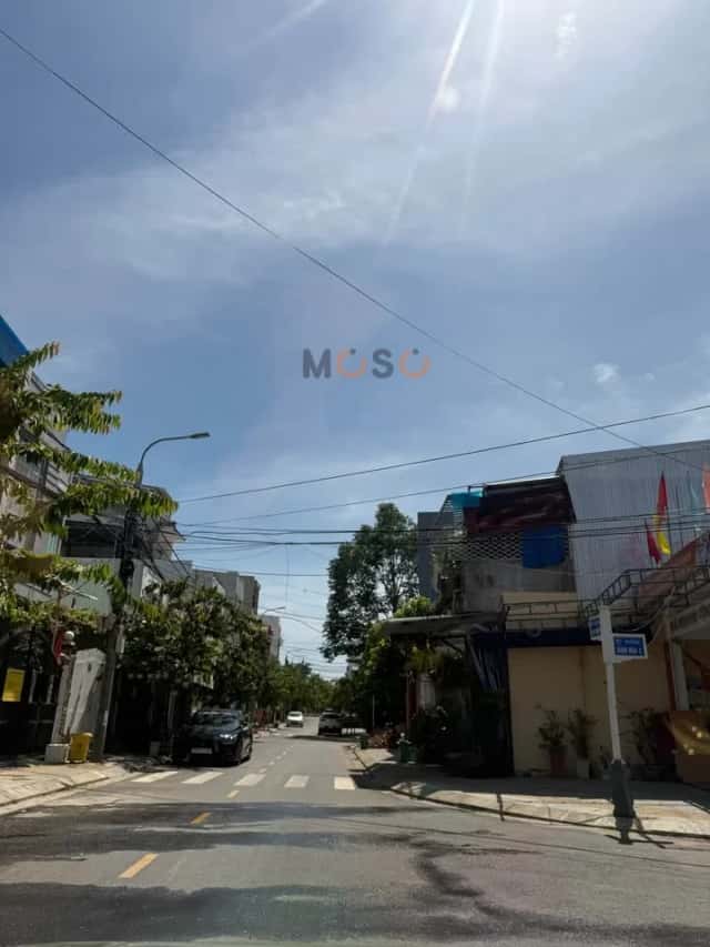 Townhouse 83.6 m² · 3 bed · Bình Hòa 2