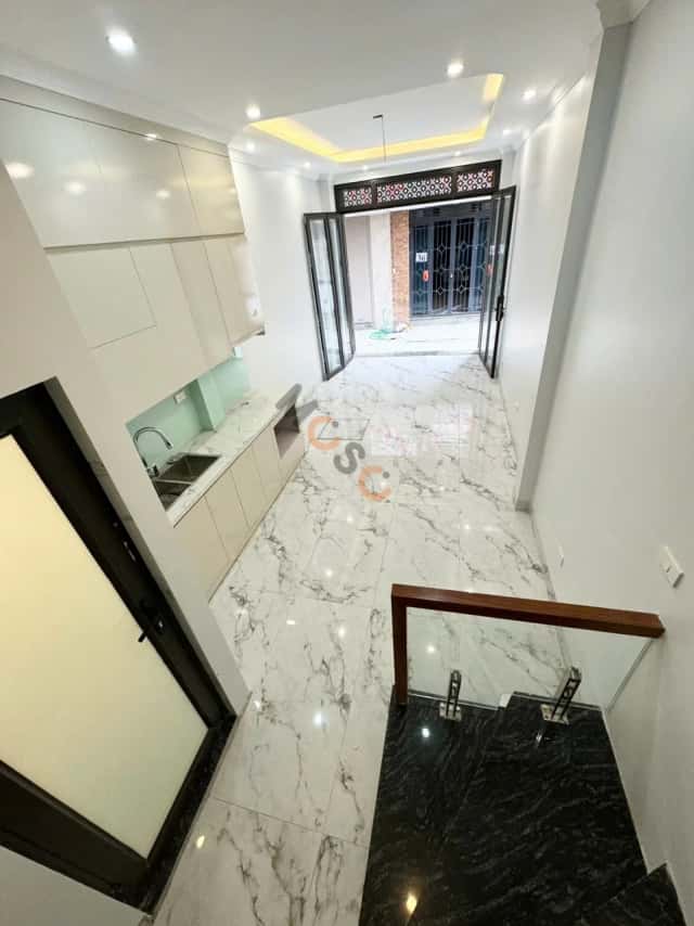Nhà phố 30 m² · 4 PN · Ngõ 47 đường Yên Hòa