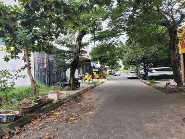Đất 100 m² · Sơn Thuỷ Đông 4