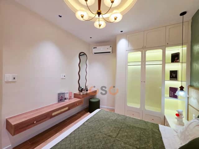 Townhouse 42.5 m² · 3 bed · Phạm Văn Nghị