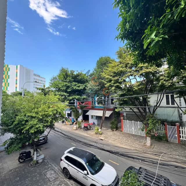 Townhouse 92.5 m² · 3 bed · Lý Nhân Tông