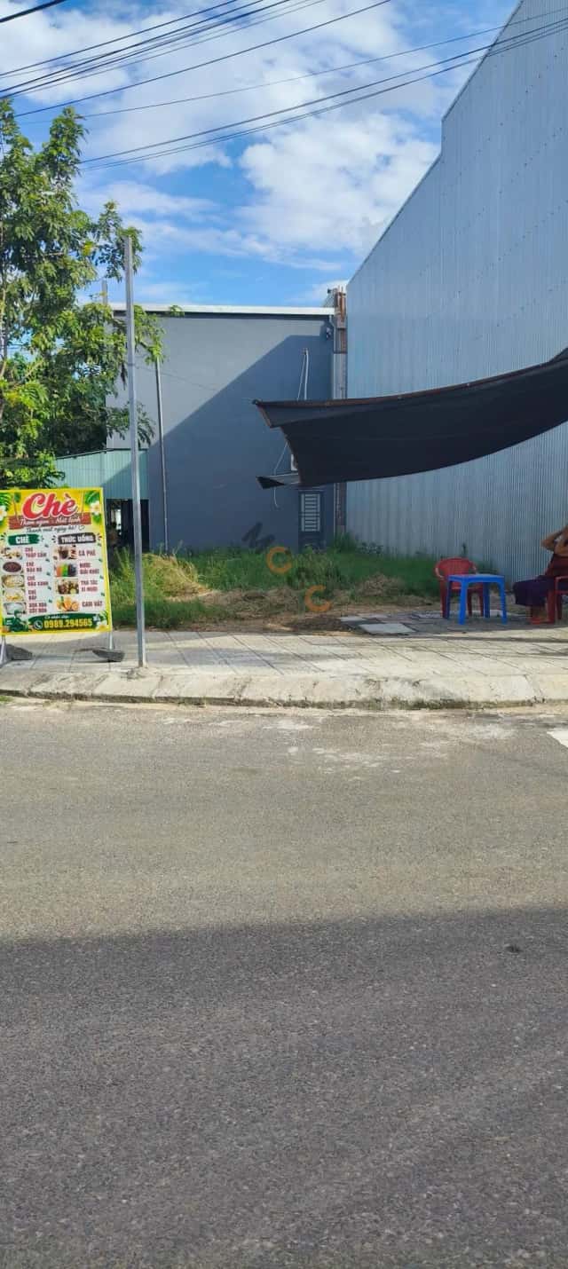 Plot of land 121.4 m² · Đà Sơn 5
