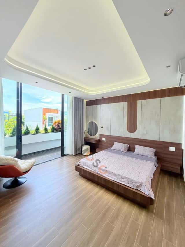 Townhouse 115 m² · 4 bed · Tế Hanh
