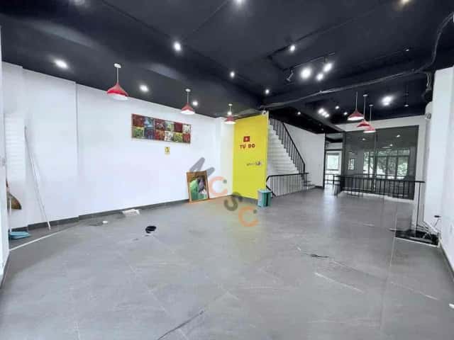 Nhà phố 150 m² · 5 PN · Đường Nại Nam 5