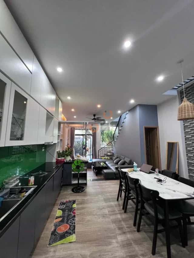 Townhouse 100 m² · 3 bed · Mộc Sơn 2