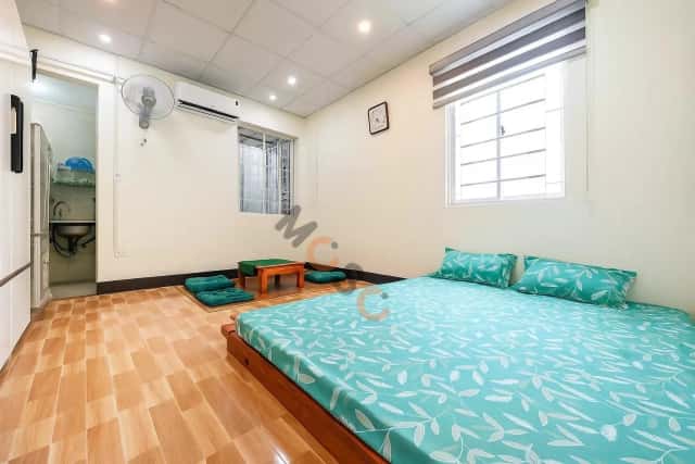 Room 28 m² · Đường Hoàng Hoa Thám