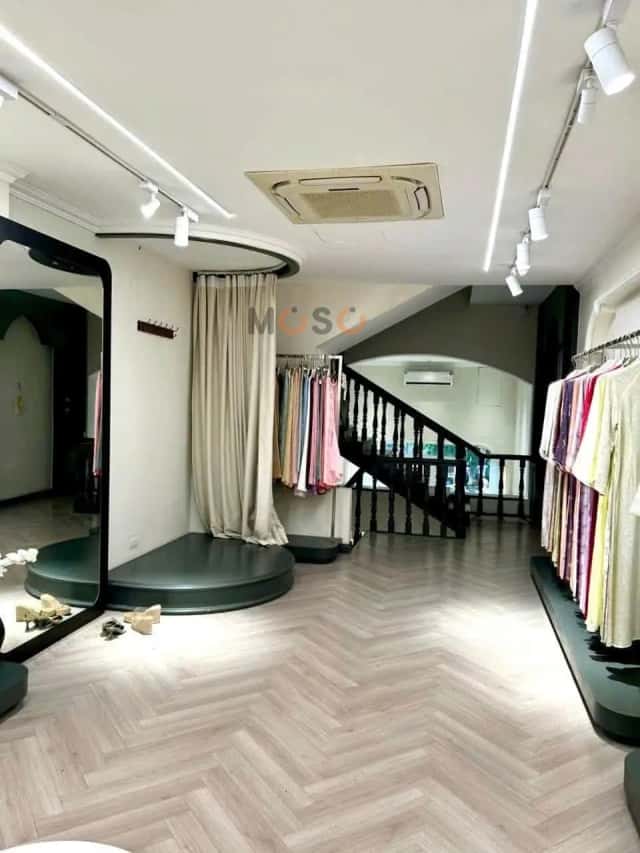 Nhà phố 75 m² · 4 PN · Phố Lê Đại Hành