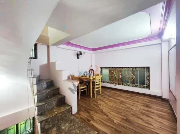 Townhouse 23 m² · Phố Núi Trúc