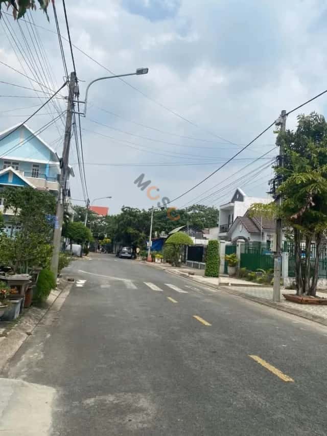 Townhouse 120 m² · 3 bed · đường số 13A, Khu TĐC Tiamo Phú Thịnh