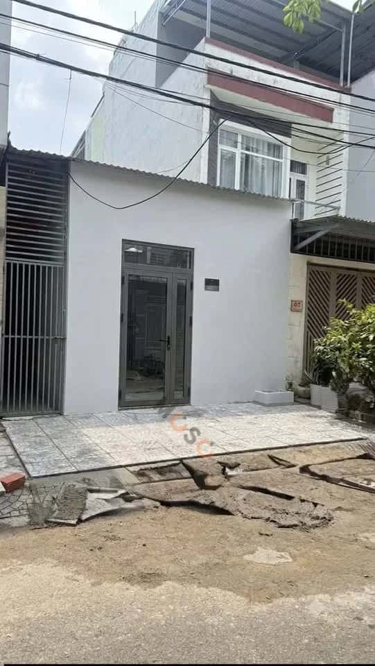 Townhouse 100 m² · 5 bed · Quang Thành 1