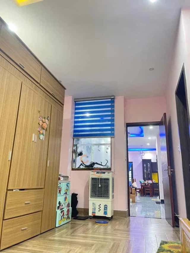 Nhà phố 110 m² · 3 PN · Trần Văn Quế
