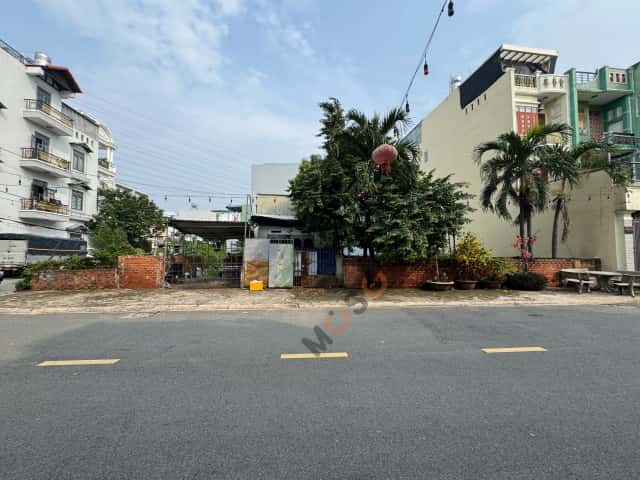 Đất 194,7 m² · Nguyễn Ảnh Thủ